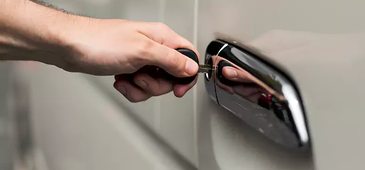 Why Choose Our Auto Locksmith Team in Ensley, FL?
